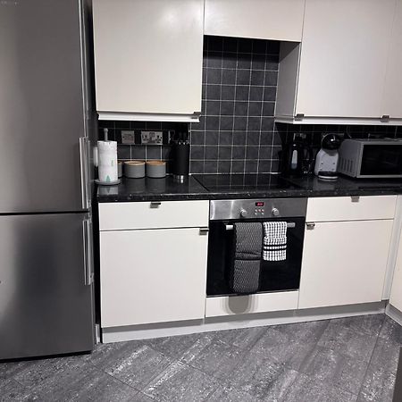 Hogwarts Apartment Abbots Langley Dış mekan fotoğraf