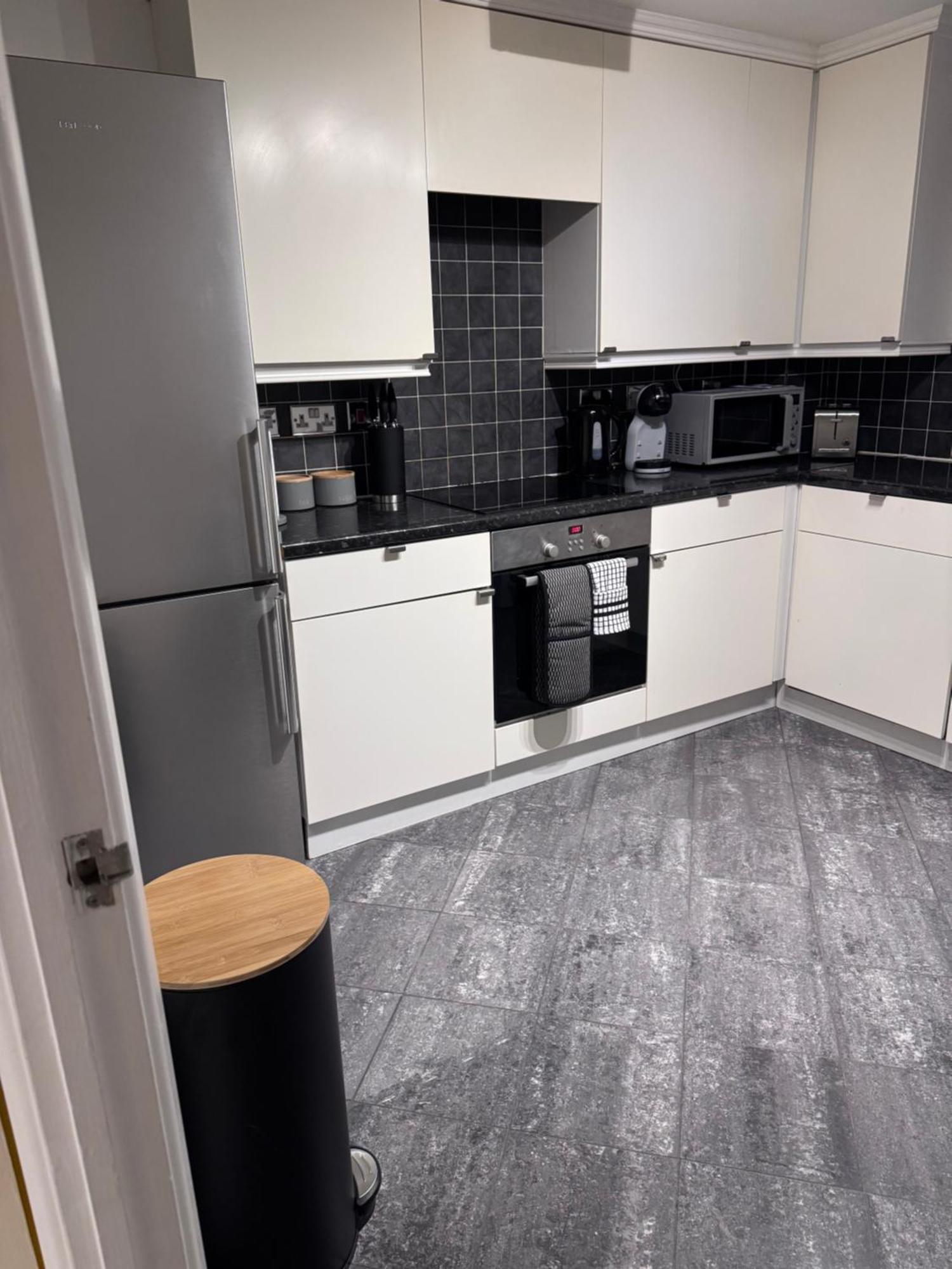 Hogwarts Apartment Abbots Langley Dış mekan fotoğraf
